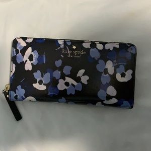Kate Spade Floral Neda Wallet